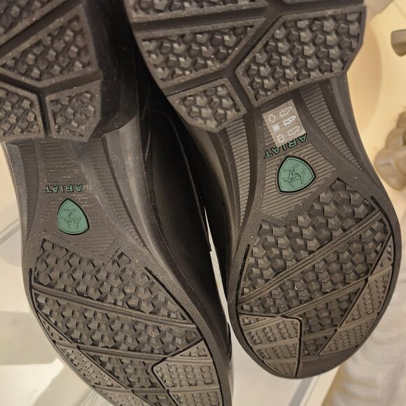 Ariat Black Leather "Heritage" Lace up boots. NWT. Size 13 - Picture 9 of 11